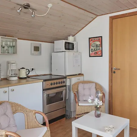 Cozy And Well-appointed Annex Close To The *